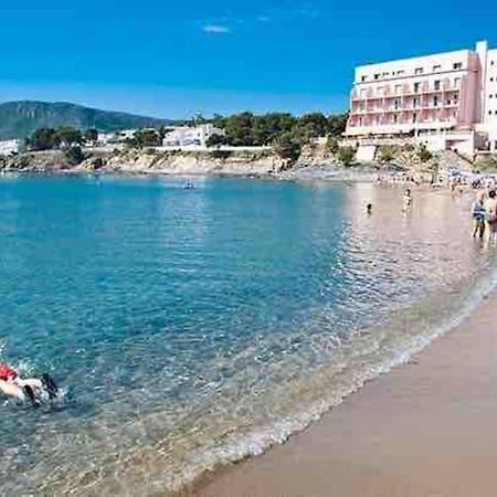 Apartamento Con Piscina En Льянсса Экстерьер фото