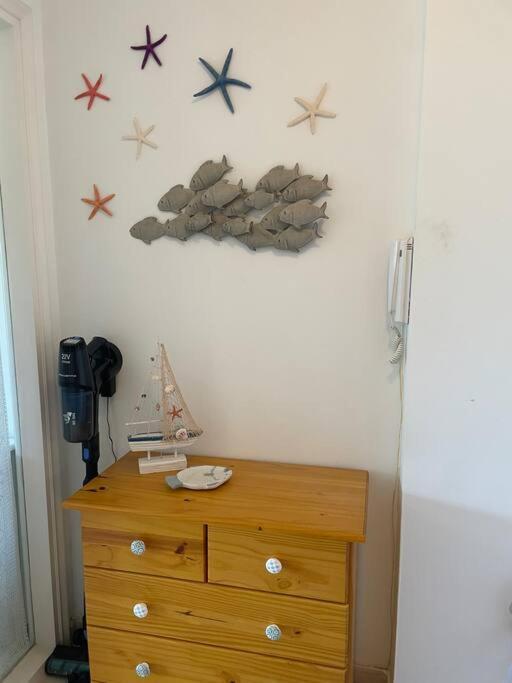 Apartamento Con Piscina En Льянсса Экстерьер фото